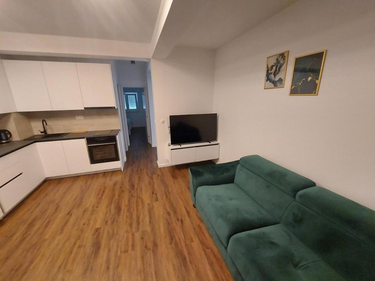 Luxury Jukic Gazde/Camere de închiriat *
